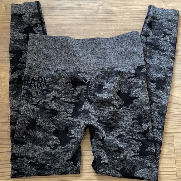 Gymshark leggings - Picture 3 of 3